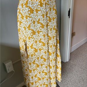 Petal & Pup Floral Yellow and White Women's Skirt